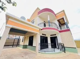 KWETU AIRPORT Residences&Suites
