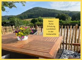 Landgut Pfauenhof - Landleben genießen auf dem Bio-Reiterhof in der Vulkaneifel, agroturismo en Utzerath