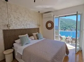Blue Diamond Rooms
