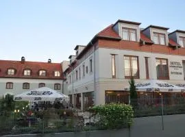 Hotel Három Gúnár