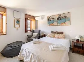 Your cosy place in Gerês next to the water Wifi AC