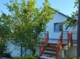 Agroturizem Devin, hotel v destinaci Qerret