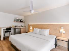 Liquid&aacute;mbar By Homirent, alojamiento con cocina en Laborcillas