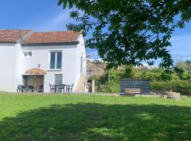 Villa Charrita, Hotel in Bueu