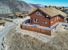 4 Bedroom Lovely Home In Rysstad