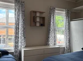 Superb Triple Room near Croke Park - 1