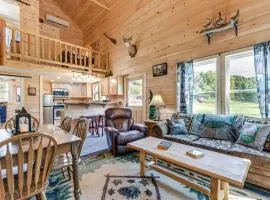 On-Site Creek Access Pet-Friendly Cosby Cabin!