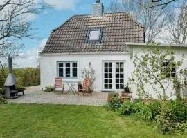 Maritime Holiday Home Secluded On The Dike