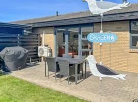 Gorgeous Apartment In Skagen With Wifi