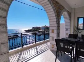 Selini Apartments Mani