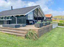 Gorgeous Home In Sjølund With Sauna