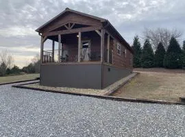 Moore Road Cabin 2 Pet Friendly