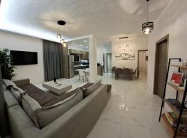 Nipo sea views apartment, hotel in Nea Kydonia