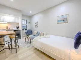 Old Charm Studio Apt near Back Bay