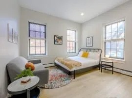 Quaint studio apartment Back Bay Area