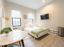 Bright Modern Studio in the South End