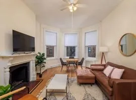 Cozy Back Bay 1 Bed 1 Bath