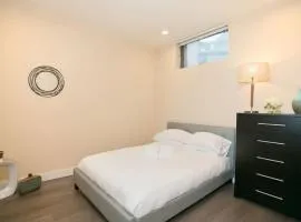 Newly Designed Loft - Fast Wifi - Pet Friendly