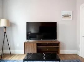 Simple 1BR steps to Boston Common and South End