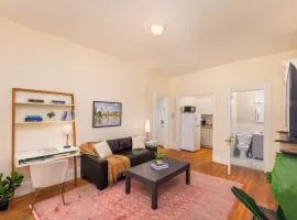 Centrally Located Back Bay 1 Bedroom