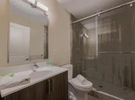 Downtown Designer Home Keyless Washer and Dryer