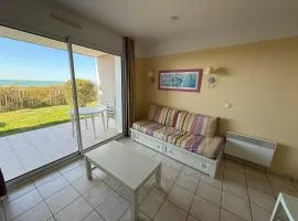 Charmant appartement T2 en rez de jardin terrasse face mer 4 personnes