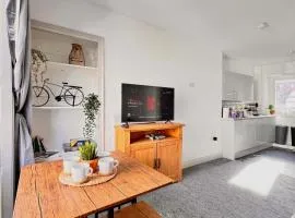 Little Dockray Two-Bed Apartment Centre of Penrith