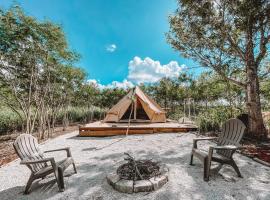 할레이와에 위치한 호텔 Haleiwa Off Grid Tent - 5 min from town