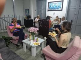 ANGIE`s HOUSE, bed & breakfast a Manizales
