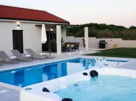 Villa Gemini
