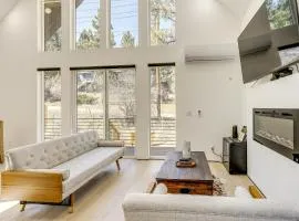 Modern Cabin with Hot Tub 5 Mi to Big Bear Lake!