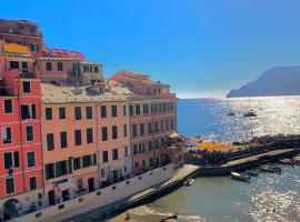 J Suite Sea View Room, hotel v destinaci Vernazza