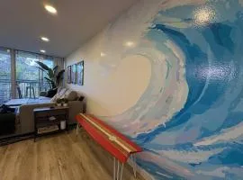 Family Fun! Selfie Wall, Walk To Beach, Pool,3 Tv