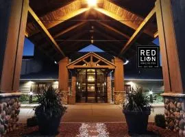 Red Lion Inn & Suites Grimes
