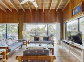 Gray Pelican House
