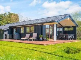 6 person holiday home in Rømø