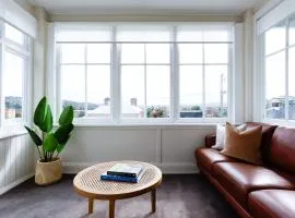Light-Filled Comfort Near Hospital & City