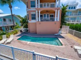 Hibiscus Hideaway Condo Walk To Historic Bridge St