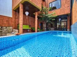 Cam HC Villa Hoi An