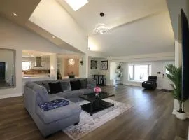 4bed, 2bath cozy-luxury-modern house