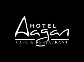 hotel aagan cafe & resturant, hotel v destinaci Astam