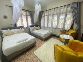 Well Spring Suites1, hotel v destinaci Jinja