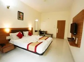 Hotel Grand Bee , Yeshwanthpur Junction