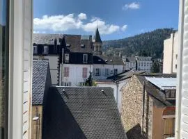 Appartement cosy wifi à deux pas des Thermes