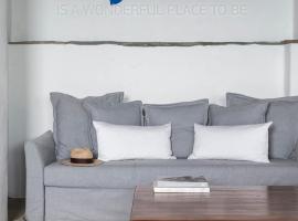 Ydrousa maisonette 1, Isternia, Tinos, hotel em Istérnia