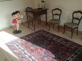 Langhe & Wine Accommodation, hotel a Neive