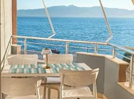 Susy Sea View Apartment