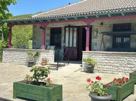 Λαμπρινής Guest House