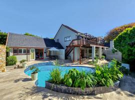 Branch & Vine Cottages - Constantia โรงแรมที่มีที่จอดรถในDoordrift