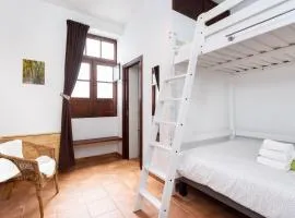 TenoHomes Calm En-Suite Room Buenavista